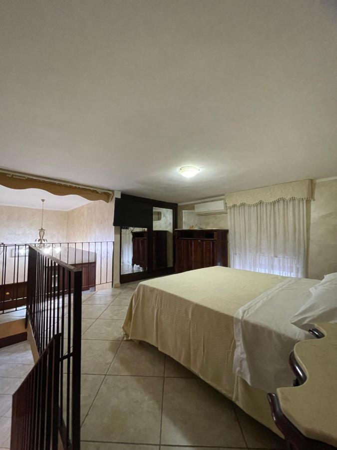 דירות נאפולי Casa Di Nonna Bertina מראה חיצוני תמונה